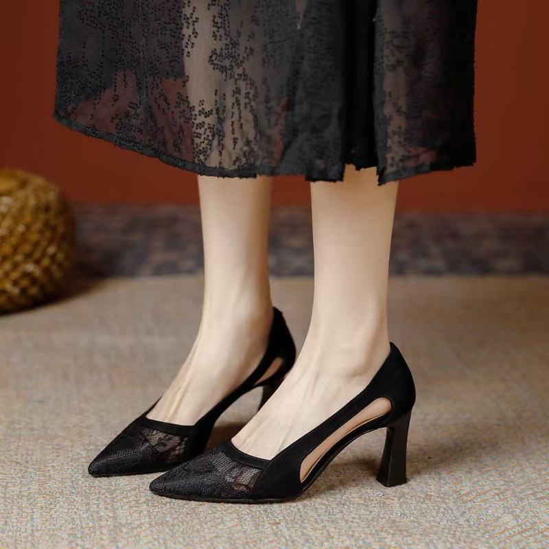 Mùa Hè Dày Gót Thoáng Khí Chuyên Nghiệp Giày Đi Làm Nữ Đen 2026 Không Mệt Rỗng Nông Miệng Mũi Nhọn Giày Đi Làm