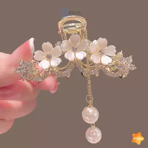 Kẹp Tóc Kim Loại Đính Ngọc Trai và Kim Cương Hoạ Tiết Hoa Nhài - Phù Hợp Để Mang Trang Trọng