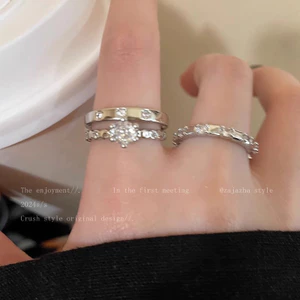 Nhẫn Zircon Tinh Tế Và Tối Giản Cho Nữ Thiết Kế Mở Có Thể Điều Chỉnh Thích Hợp Cho Ngón Tay Chỉ Số Understated Sang Trọng Phong Cách Niche Dây Trơn