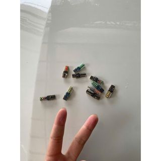 Bóng led chân Gim T10 thay thế dành cho xe máy, ô tô điện 12,24v đủ màu NHÁY