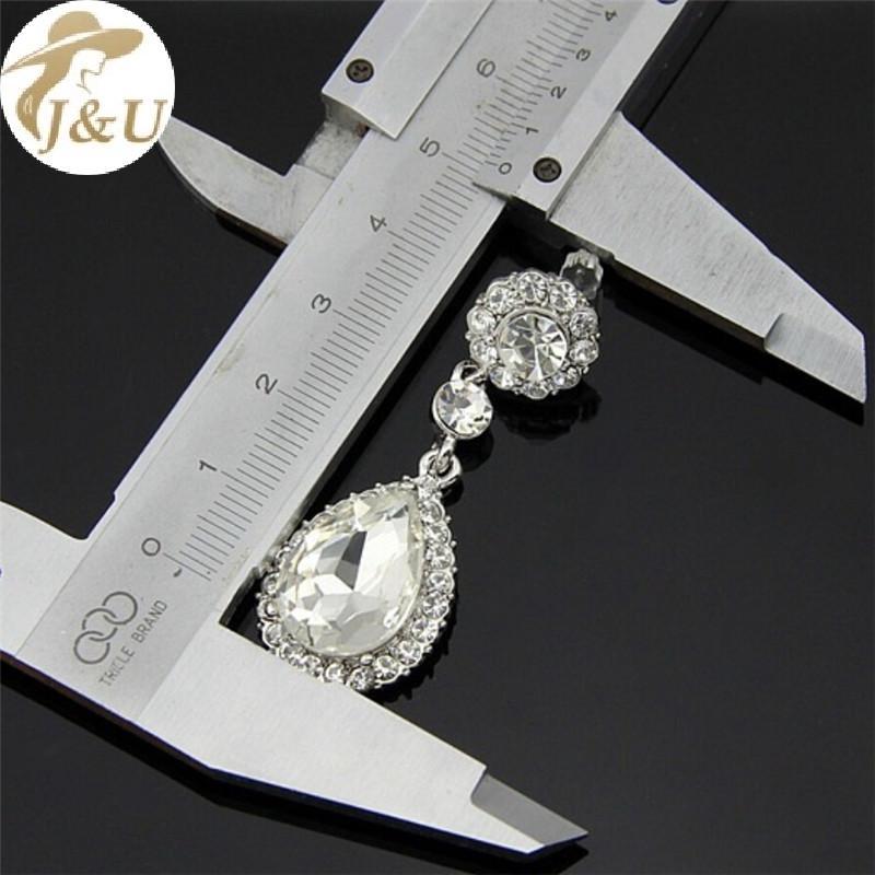 Bông tai charm cô dâu hình giọt nước với kim cương giả và pha lê - Việt Nam