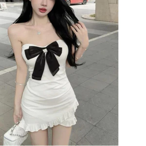 Phong Cách Mỹ Phiên Bản Hàn Quốc Niche Hot Girl Nơ Thiết Kế Gợi Cảm Tính Khí Ống Top Không Đều Xù Đầm Nữ