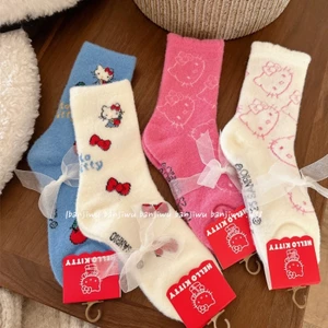 Dày để giữ ấm hoạt hình Hello Kitty Mid-Tube Tất Cotton chải màu nữ