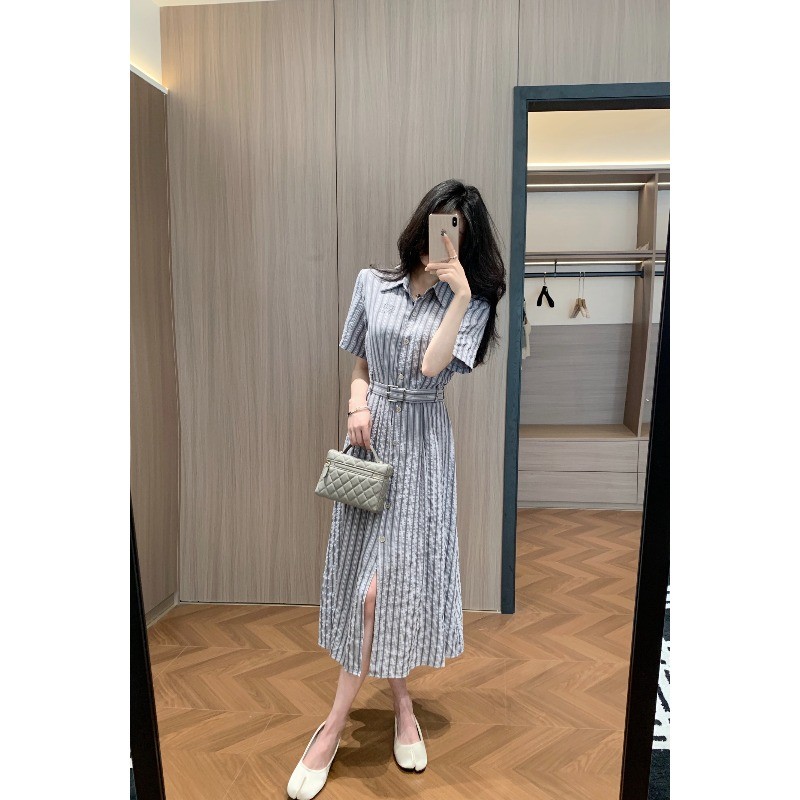 Váy dài sọc ve áo mới dành cho nữ