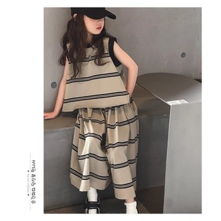 Set đồ bé gái mùa hè - áo sát nách + quần ống rộng sọc phong cách Hàn Quốc