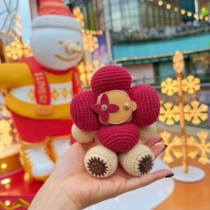 Búp bê len bán chạy cổ điển Búp bê đan thời trang Mặt dây chuyền búp bê hợp thời trang Độc đáo