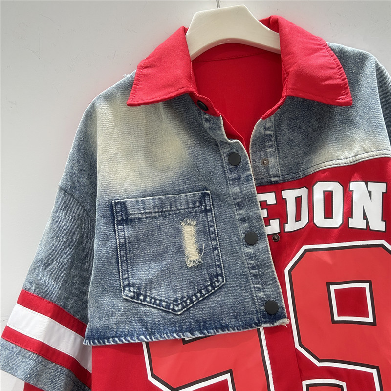 Xu Hướng Thời Trang Mỹ: Áo Khoác Denim Retro Mùa Xuân, Phong Cách Phương Tây