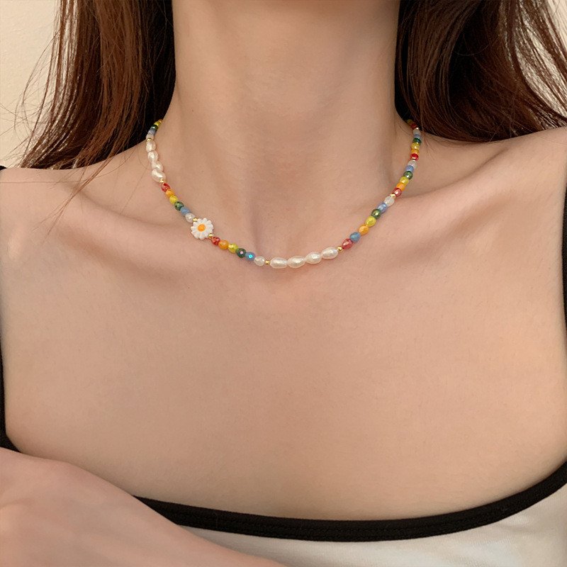 Dây chuyền hạt phong cách Hàn Quốc với hoa văn hoa cúc rực rỡ, dành cho nữ