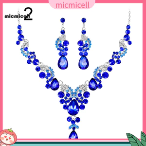 Bộ trang sức cưới cao cấp với kim cương giả, thiết kế nướcdrop và kẻ sọc
