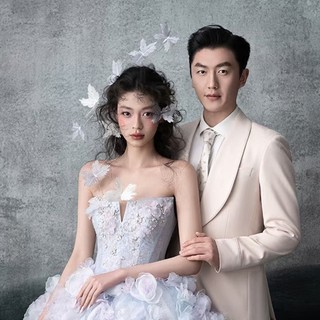 Phụ kiện tóc handmade hình bướm thanh lịch, phù hợp cho cô dâu chụp ảnh cưới