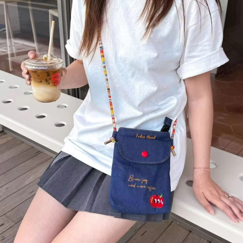 Túi đeo chéo vải jean mini thời trang, họa tiết thêu hình quả táo tinh xảo, Túi đeo vai di động, đi dạo phố, du lịch
