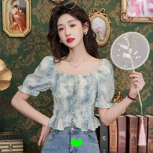 Áo sơ mi voan tay ngắn phong cách Pháp cổ vuông