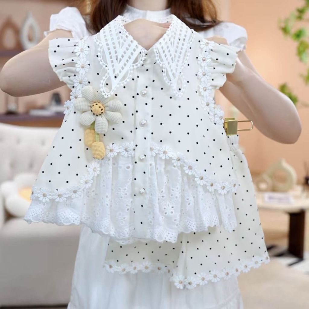Bộ Đồ Bé Gái Mùa Hè Chấm Bi Bay Tay Mori Phong Cách Ren Tươi Rỗng Quần Short Tay Ngắn Thoáng Mát Phù Hợp Với Phong Cách Mỏng