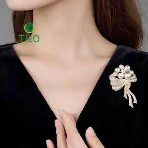 Trâm Cài Bó Hoa Ngọc Trai Sang Trọng - Phù Hợp Làm Quà Tặng