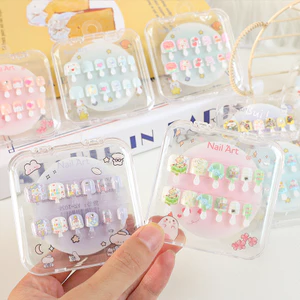 Sweet Kids Press On Nails Handmade Với Ngọc Trai Có Thể Tháo Rời Hoạt Hình Móng Tay Giả Dễ Thương Nhân Tạo Đầu Móng Tay Cho Bé Gái Và Nữ