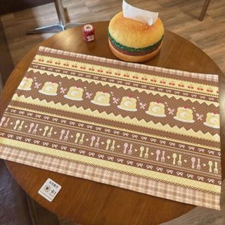 Tấm lót bàn NOOKSTORY, Khăn trải bàn bánh dâu chống trượt, Quà tặng hoạt hình Vải lanh-cotton Bàn Thảm trang trí máy tính để bàn