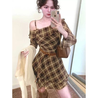 Váy Nữ trẻ trung thanh lịch lệch vai kẻ caro kiểu pháp, tặng kèm thắt lưng cho mùa hè
