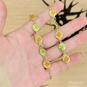 Vòng tay dạ quang cỏ bốn lá phiên bản Hàn Quốc, đơn giản và thời trang
