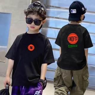 Áo thun bé trai, in hình nghệ thuật, kiểu dáng giản dị và đa năng, cổ tròn kiểu Mỹ, thoáng khí và thân thiện với da.
