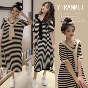 Đầm bà bầu phiên bản Hàn Quốc, họa tiết sọc thời trang cho mùa hè