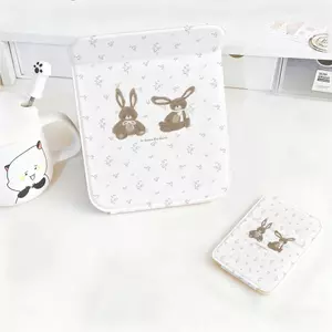 Thỏ nâu đôi sinh Thươnâu Tranâu Điểm Thỏp Mini Thỏ Xanh Bền Đẹp Dễ Mang Theo Mọi Lúc