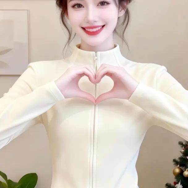 Mùa xuân 2026 - Áo Khoác Mỏng Màu Hồng Phong Cách Mới, Perfect cho Du Lịch