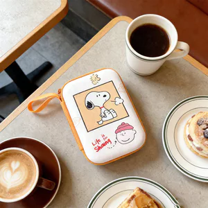 Dễ Thương Snoopy Điện Tử Kỹ Thuật Số USB Ốp Lưng Di Động Cáp Du Lịch Túi Bảo Quản Phụ Kiện Túi Bảo Quản Cho Dây Sạc Điện Ổ Cứng