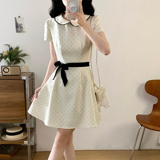 Đầm mùa hè dáng chữ A chấm bi kiểu Pháp duyên dáng với điểm nhấn nơ xinh xắn dành cho nữ.