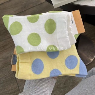 Bông Tai Kẹp Vintage và Tất Dệt Kim Nữ - Phong Cách Nhật Bản Kawaii với Chấm Bi