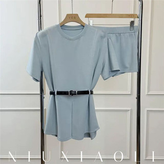 Bộ đồ thời trang thanh lịch cho nữ mùa hè mới, áo thun tay ngắn phối màu thời trang + quần short