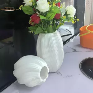 TRTR Bình Hoa Trắng Phong Cách Bắc Âu Giả Nhựa Để Bàn Giọng Cho Gia Đình Bàn Văn Phòng Trang Trí Phòng Ăn VN