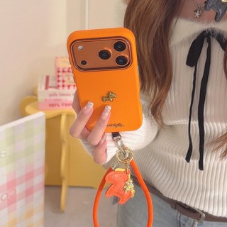 3D Ngựa Vàng Cam Đỏ Da PU Nhận Tài Lộc Ngựa Mặt Dây Chuyền Wrsit Dây Đeo Vỏ Điện Thoại Cho iPhone 17Promax 13 14 15 16 Pro Max 17Pro Vỏ Di Động Nữ Chống Sốc