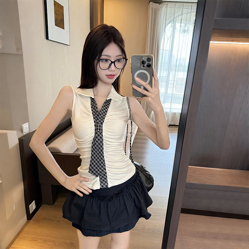 【dynamar】Áo vest không tay dáng ôm, cổ bẻ xếp ly, màu trơn, kiểu dáng retro, phối cùng cà vạt kẻ caro.