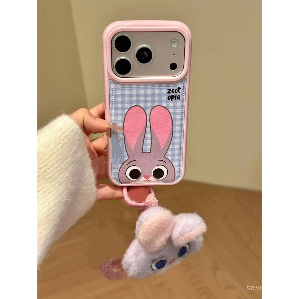 Ốp Điện Thoại Thích Hợp Cho iPhone X XS XR XSMAX 11 12 13 14 15 16 17 Pro max Plus Air Phiên Bản Q Dễ Thương Kẻ Sọc Mặt Lớn Judy Nick Chain Vỏ Bảo Vệ Chống Sốc Chống Sốc Bao Gồm Tất Cả ZNAK