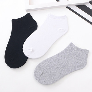 Tất Thu Đông, tất thuyền, nhiều màu sắc đa dạng gồm đen, trắng, xám