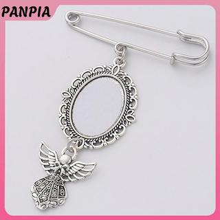 Bó Hoa Cưới PNPIA - Khung Ảnh Thổ Cẩm Hình Bầu Dục Với Tấm Nhôm Và Mặt Dây Chuyền