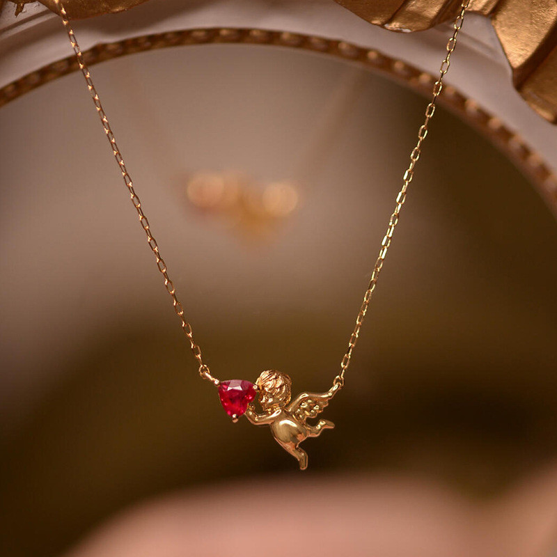 Vòng cổ thiên thần hình trái tim Zircon đỏ dát