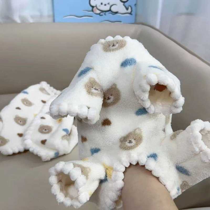 【Ready Stock】 Small Dog Pet Home Cartoon Four-Legged Pajamas Female Canine Cat Bag Belly Fluffy Jacket Autumn and Winter Belly Protection Warm Prevent Catching Cold 5bdx