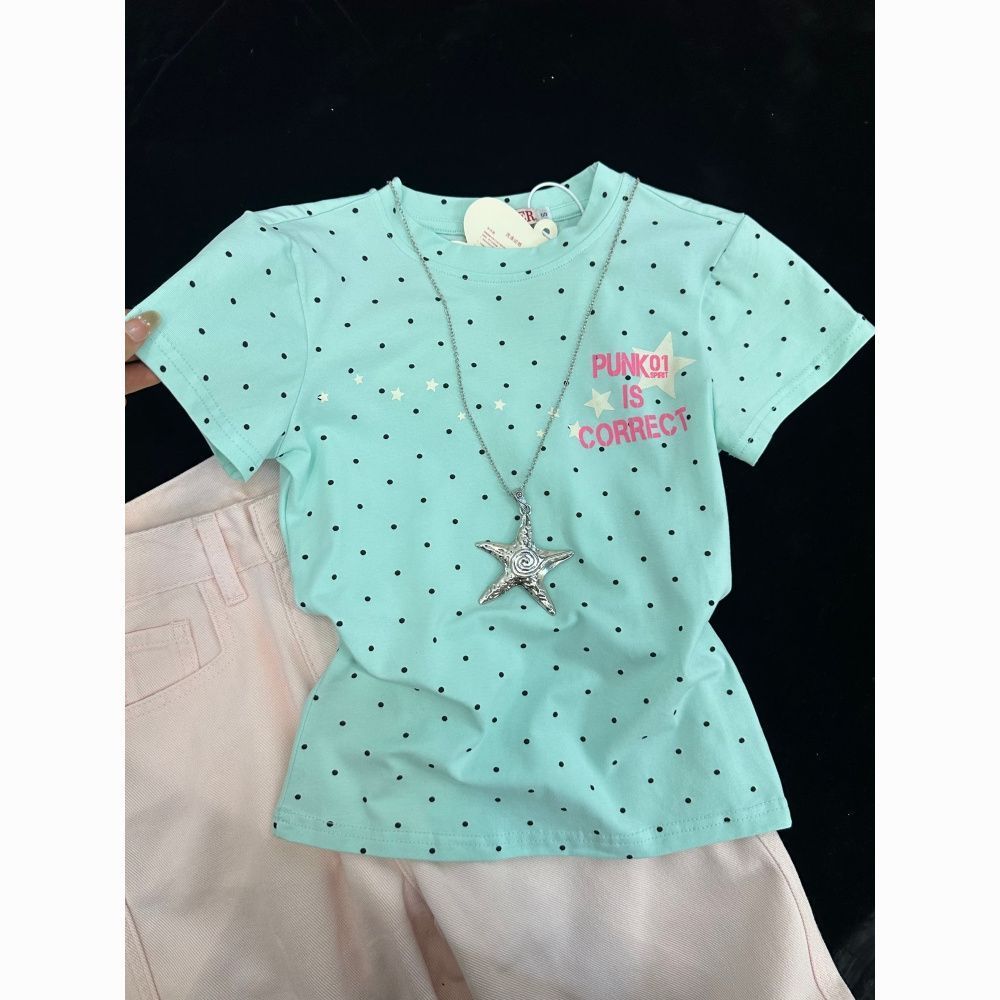 Bán buôn áo thun nữ retro chấm bi in chữ màu bạc hà xanh, form slim-fit
