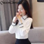 Áo sơ mi nữ dài tay màu trắng thời trang, thiết kế nút ngọt ngào