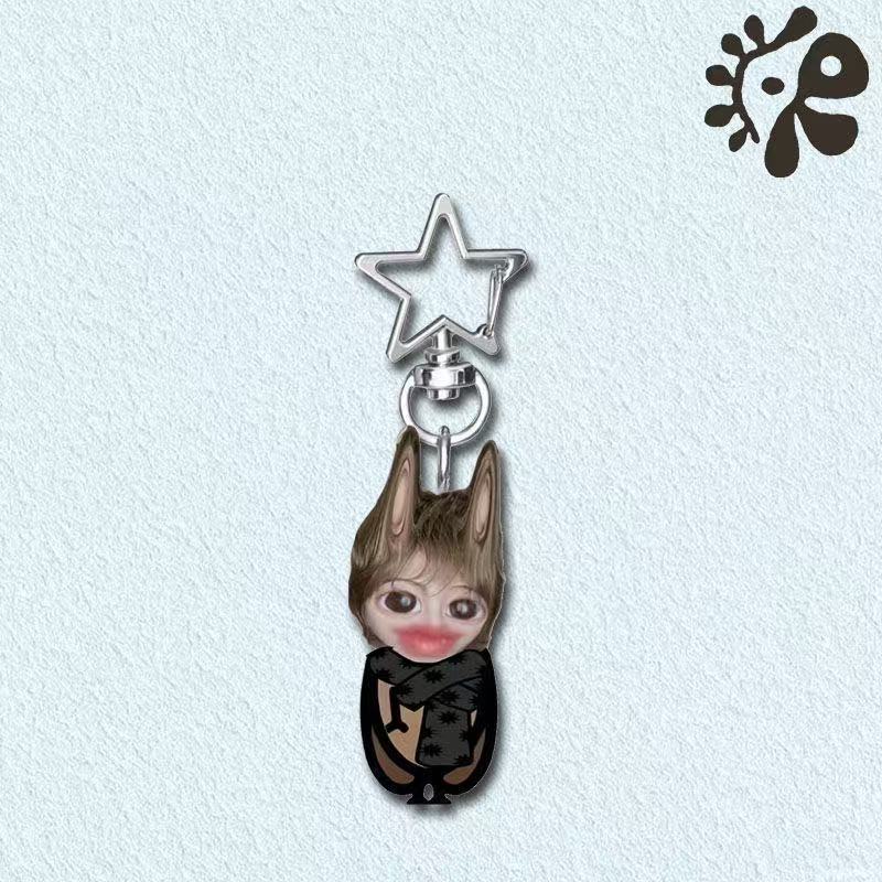Cortis Cockroach Acrylic Star Buckle Martin Gold Master Training Acrylic Schoolbag Pendant Funny Support