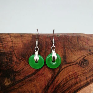 Bông tai khóa an toàn Ice Emerald Green Bông tai ngọc bích thời trang