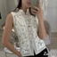 Áo tank nữ màu trơn thanh lịch hè với ren hoa không tay cổ mock
