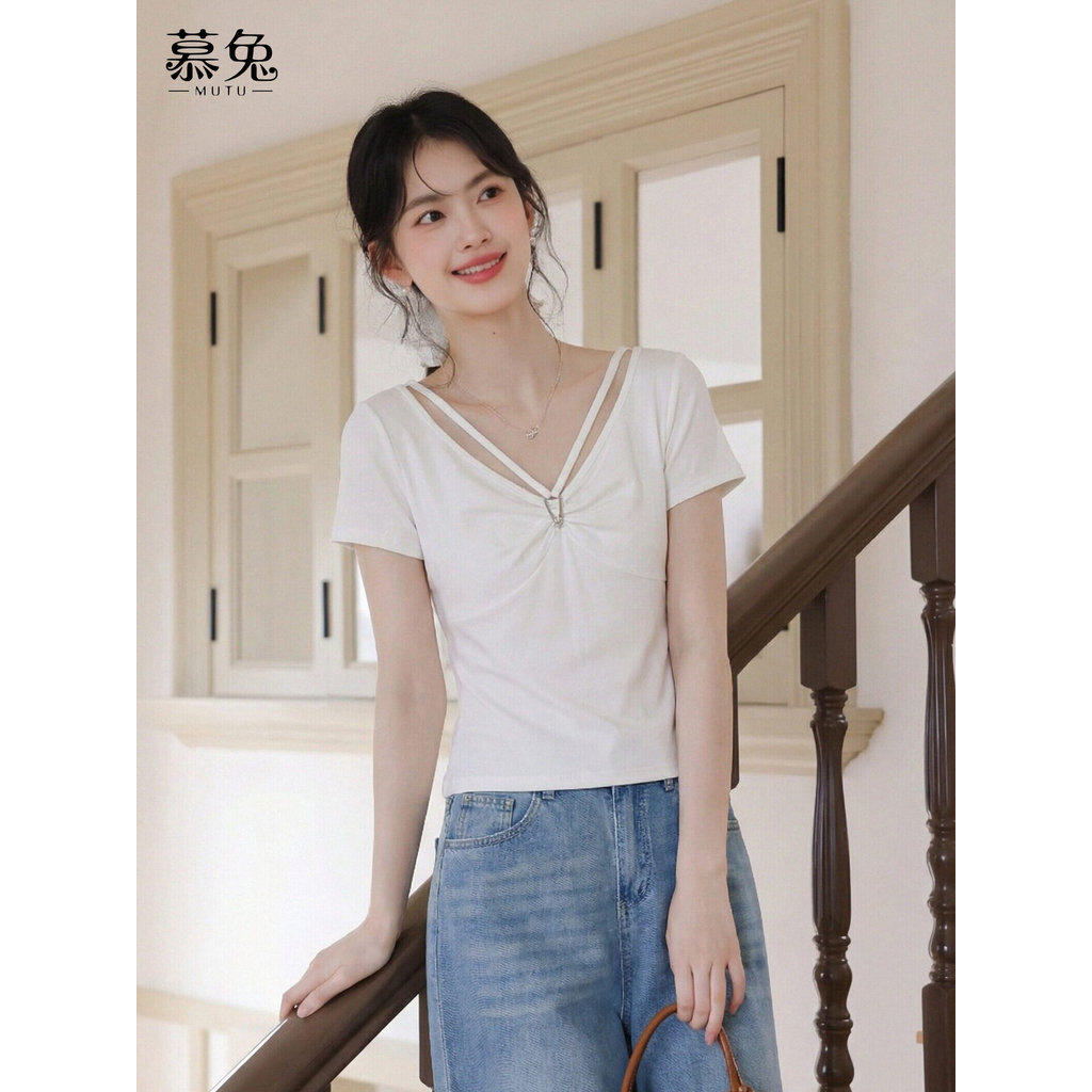 Mutu Pure Desire Style - Áo thun ngắn tay cổ chữ V trắng dành cho nữ, thiết kế độc đáo, phù hợp mùa hè 2026