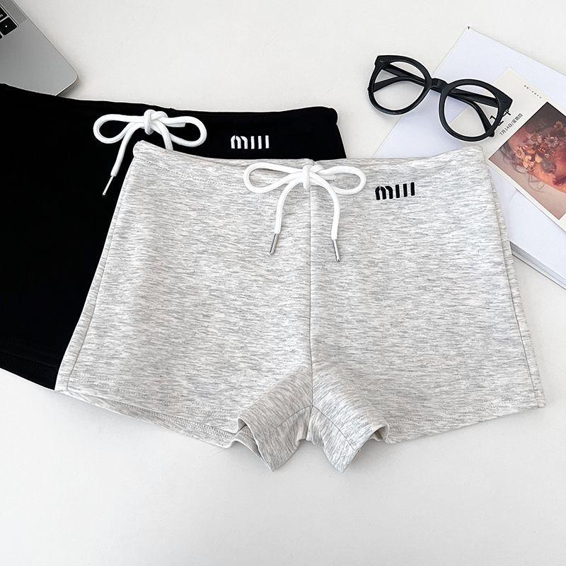 Quần short thể thao nữ phiên bản Hàn Quốc, ôm vừa vặn, thích hợp cho mùa hè