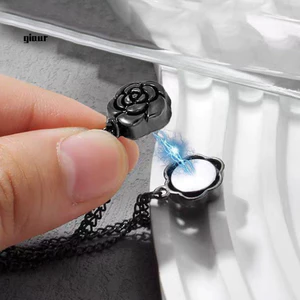 Giaurz - Bộ 2 Nút Từ Tính Chống Trơn Trượt với Dây Xích Kim Loại, Phù Hợp cho Quần Áo Nam và Nữ