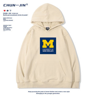Áo khoác Michigan Wolverines dài tay unisex cho nam, phù hợp sinh viên với thiết kế cổ điển.