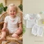 Bé Gái Mùa Hè Bộ 3D Móc Hoa Tay Ngắn Áo Thun Và Co Giãn Ruffles Quần Short Quần Áo Dễ Thương Màu Trắng