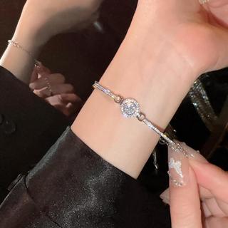 Phong Cách Hàn Quốc Vòng Tay Zircon Tròn Ánh Sáng Sang Trọng Niche Thiết Kế Tinh Tế Cho Nữ Người Bạn Thân Nhất Quà Tặng Trang Sức Thời Trang Lấp Lánh