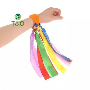 Đội ruy băng cổ tay trẻ em Thể thao Pompom Cổ vũ Trận đấu lớn Pom Club Đạo cụ khiêu vũ Vòng tay đàn hồi có dây thun [mới]